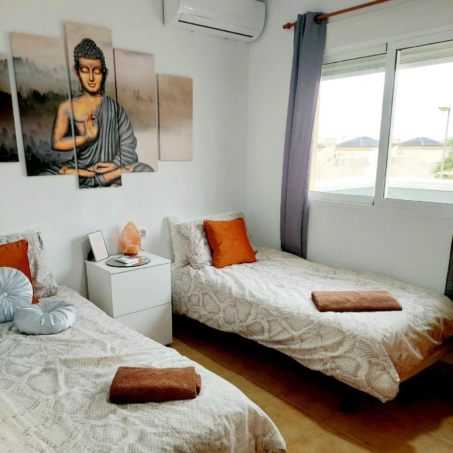 Fabulous Detached Large Villa 5 Bedrooms 3 Bathrooms Backing Onto Villamartin Golf Course Ngoại thất bức ảnh